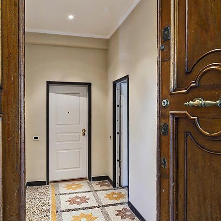 Via Roma Luxury Apartment By Wonderful Italy เจนัว ภายนอก รูปภาพ