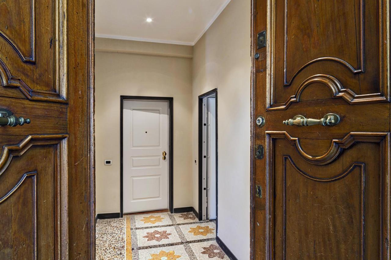 Via Roma Luxury Apartment By Wonderful Italy เจนัว ภายนอก รูปภาพ